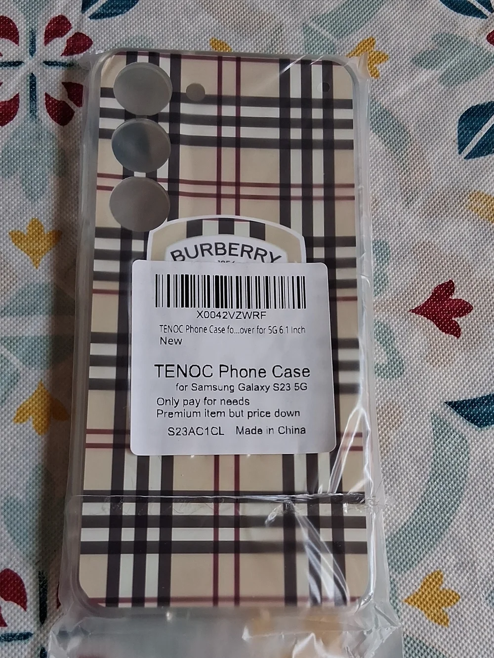 Burberry Plaid Beige and Black Phone Case for Samsung Galaxy S23